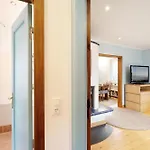 Haus An Der Zeder Сasa de vacaciones *